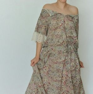 Vintage Floral Midi Dress